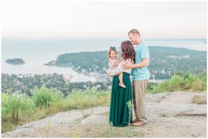 camden amphitheater and mt battie family portrait session